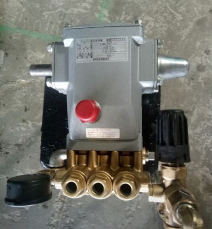 MÁY RỬA XE NHẬT ÁP CAO